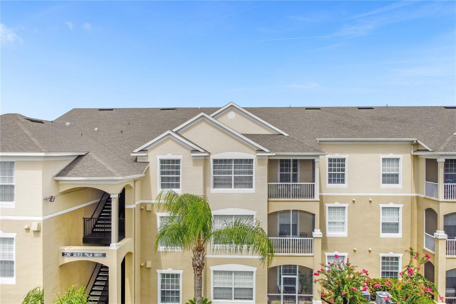 Image 2 of 38 For 2307 Silver Palm Drive 304