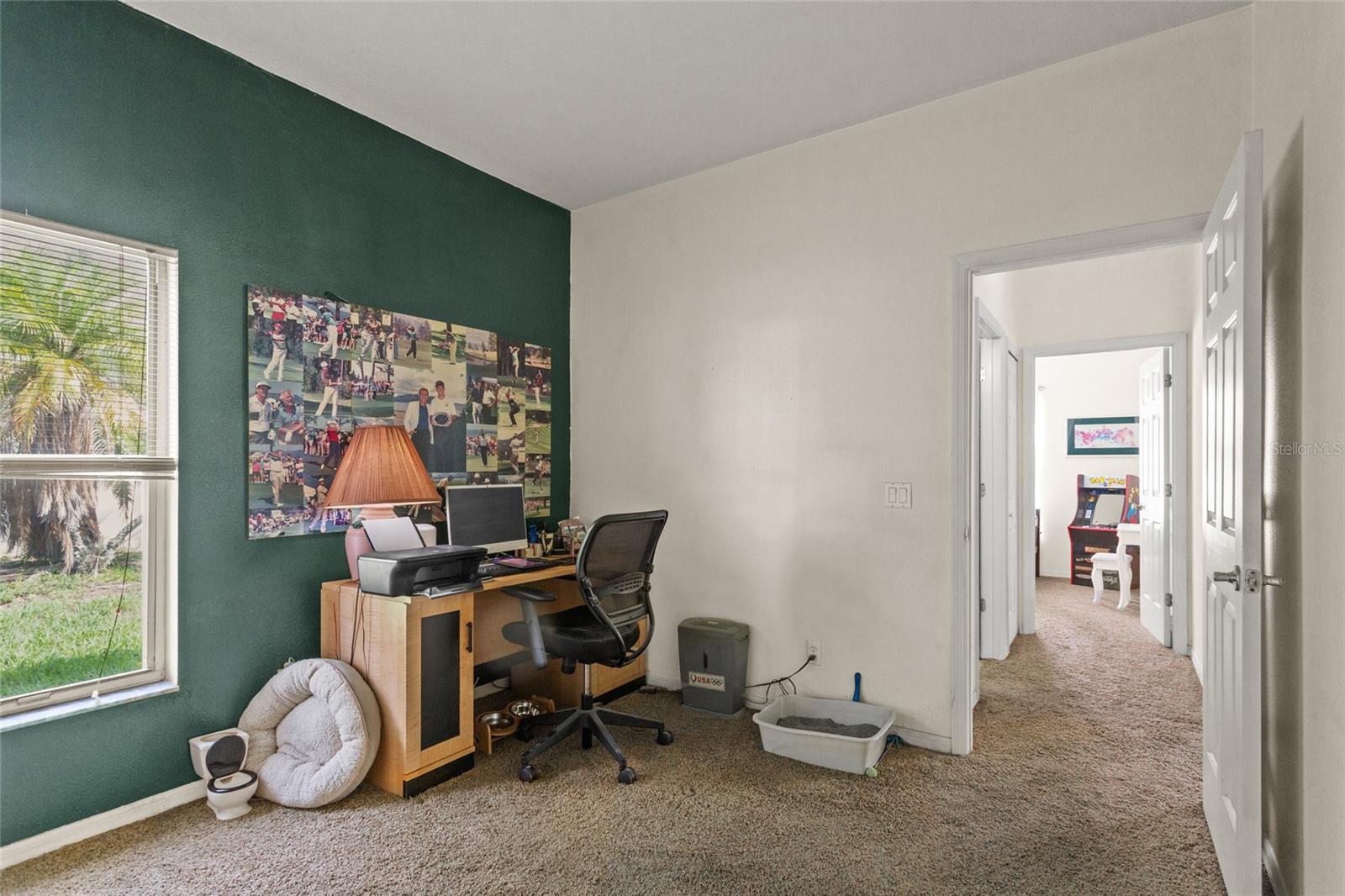 Image 23 of 32 For 906 Berwick Drive