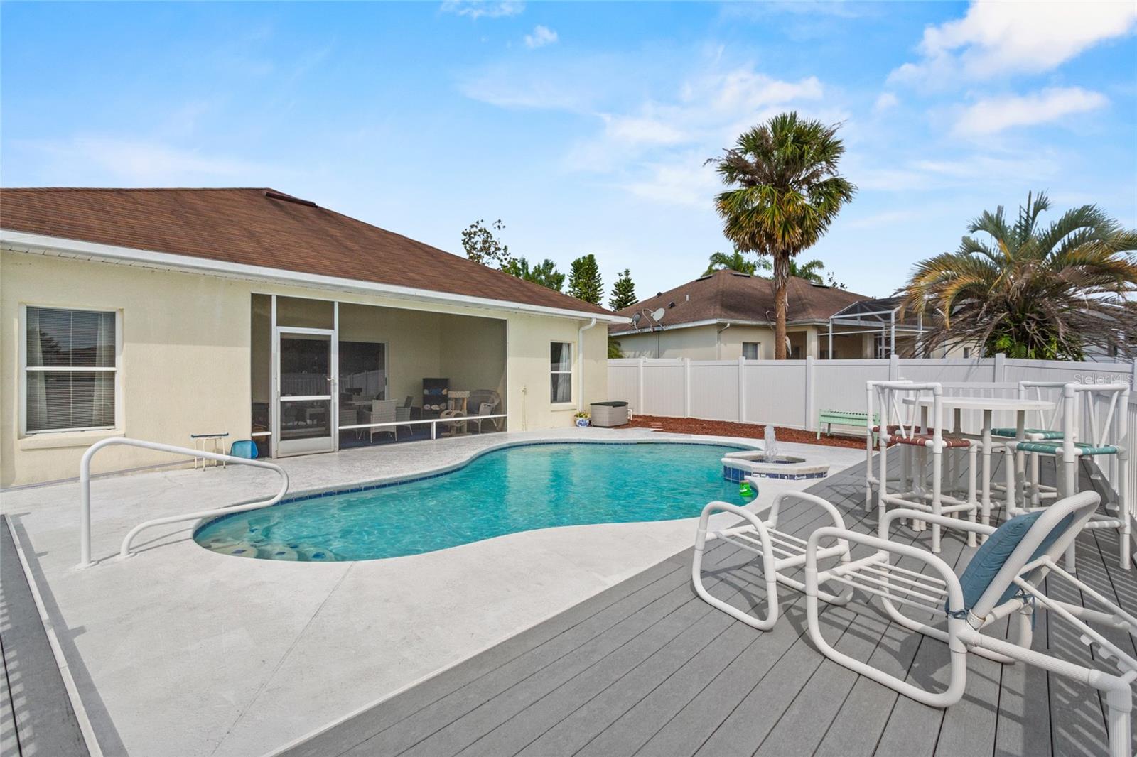 Image 31 of 32 For 906 Berwick Drive