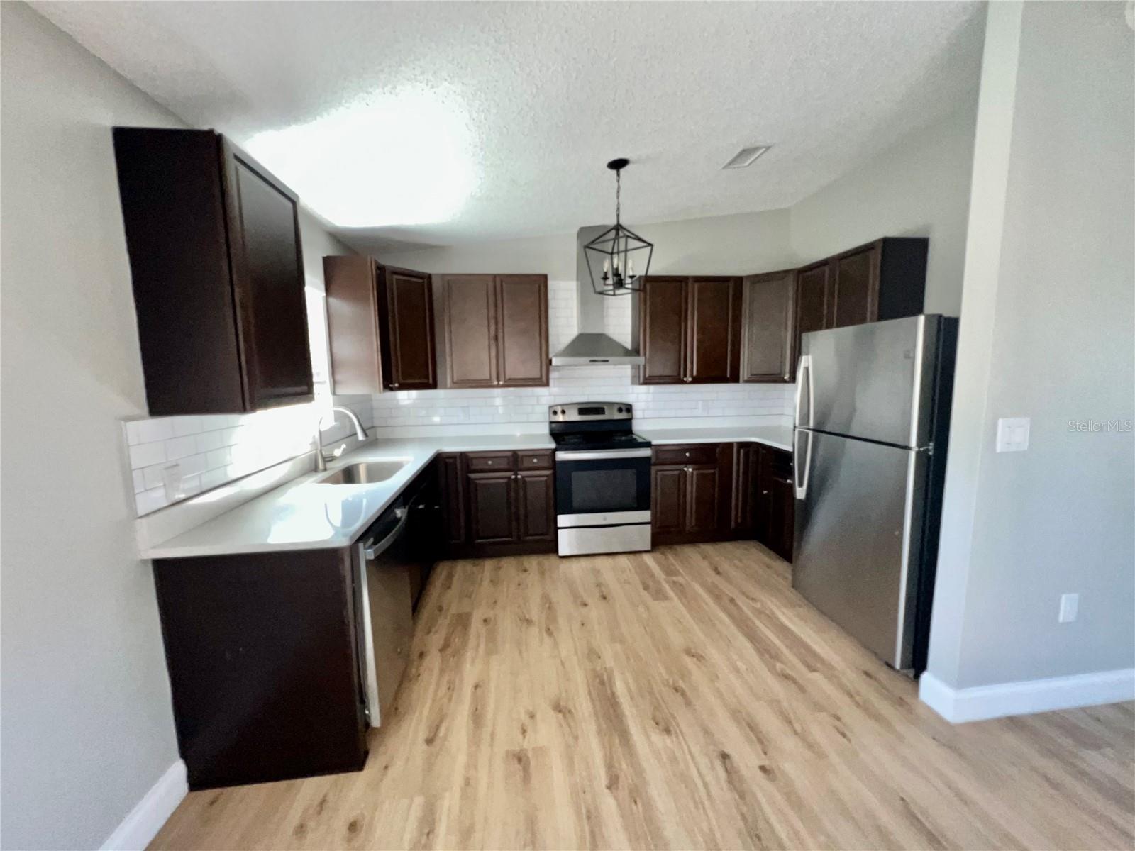 Image 3 of 8 For 341 Cortez Court