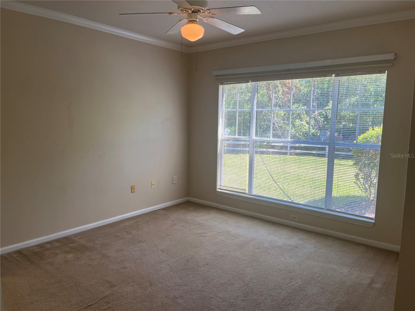 Image 12 of 18 For 11903 Sandy Knoll Court 916