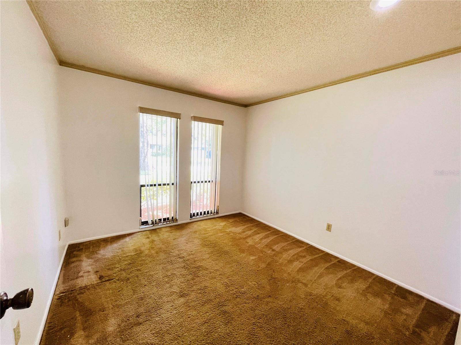Image 18 of 24 For 428 Breakwater Drive