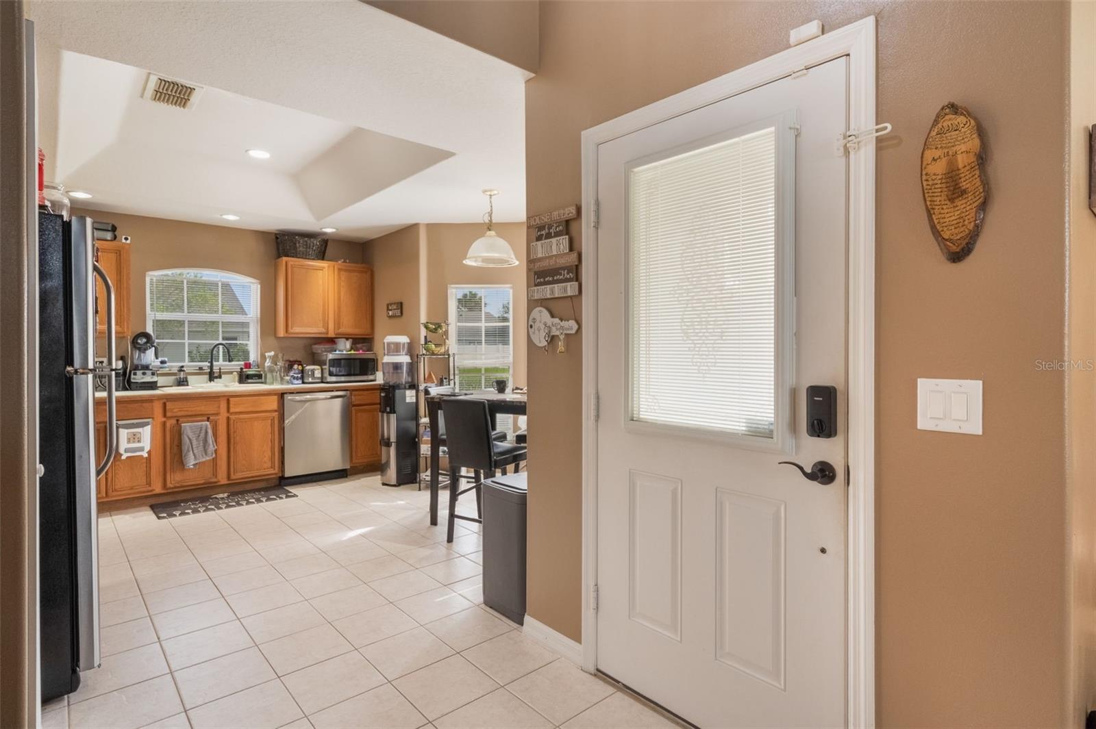 Image 7 of 49 For 2912 Lazlo Lane