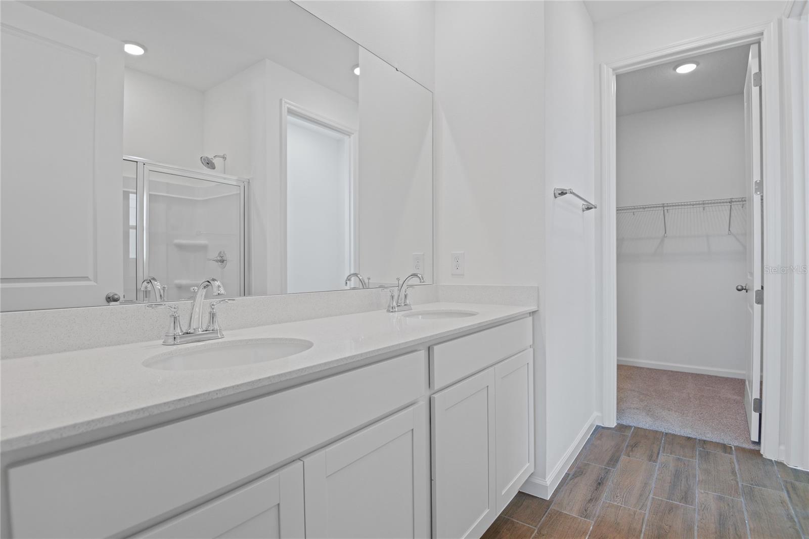 Image 10 of 20 For 746 Lake Dell Avenue