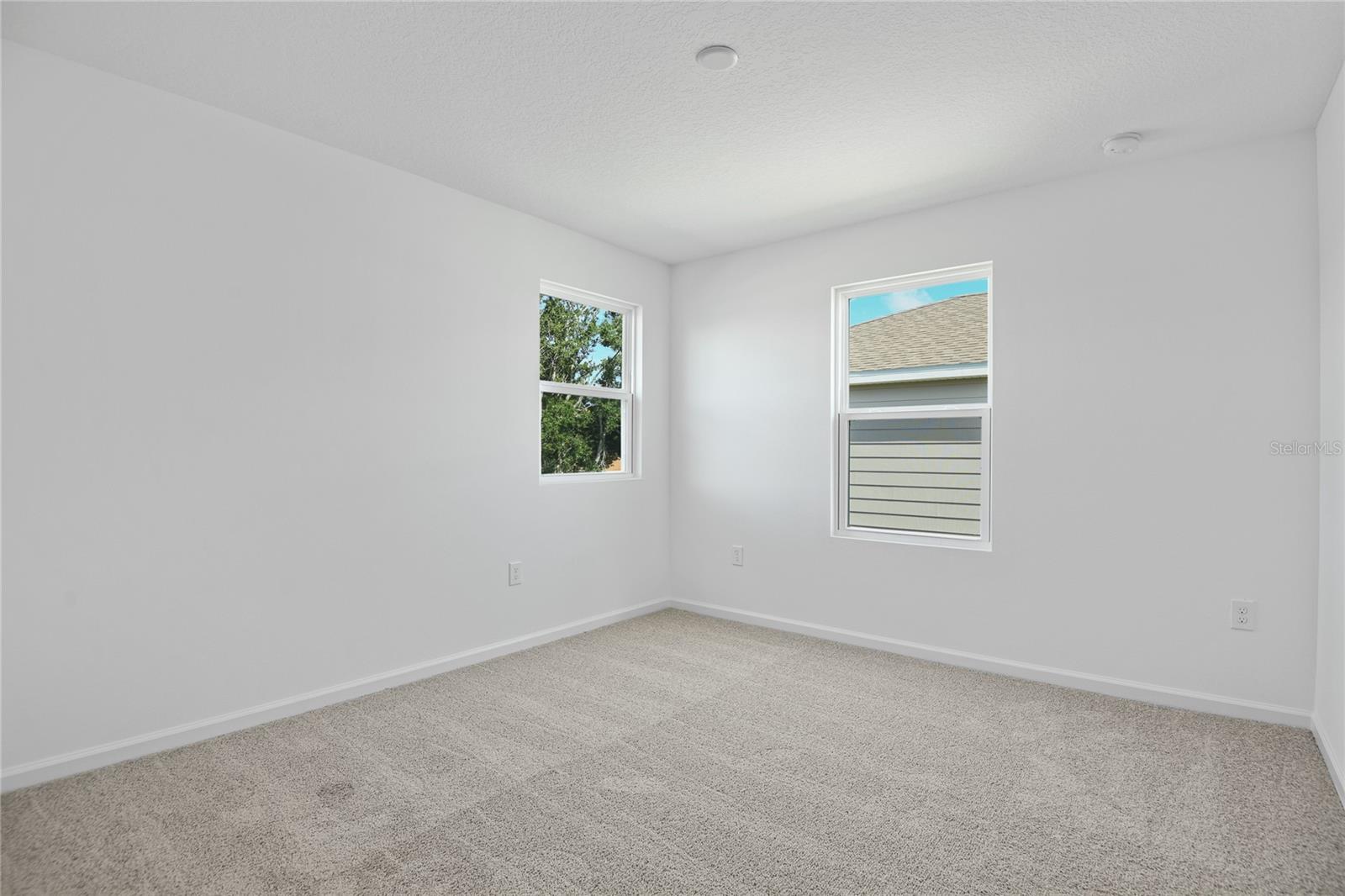 Image 16 of 20 For 746 Lake Dell Avenue