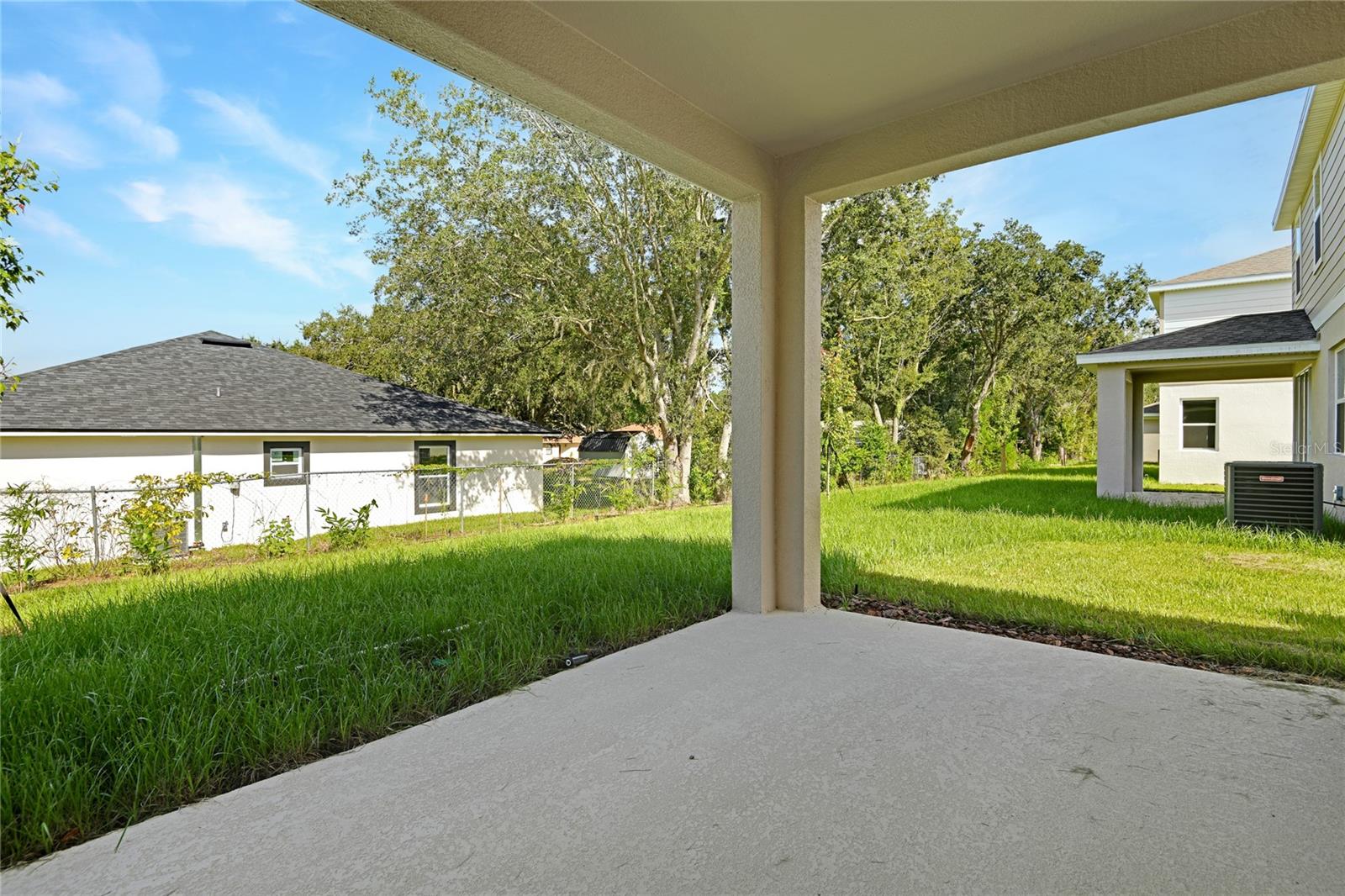 Image 18 of 20 For 746 Lake Dell Avenue