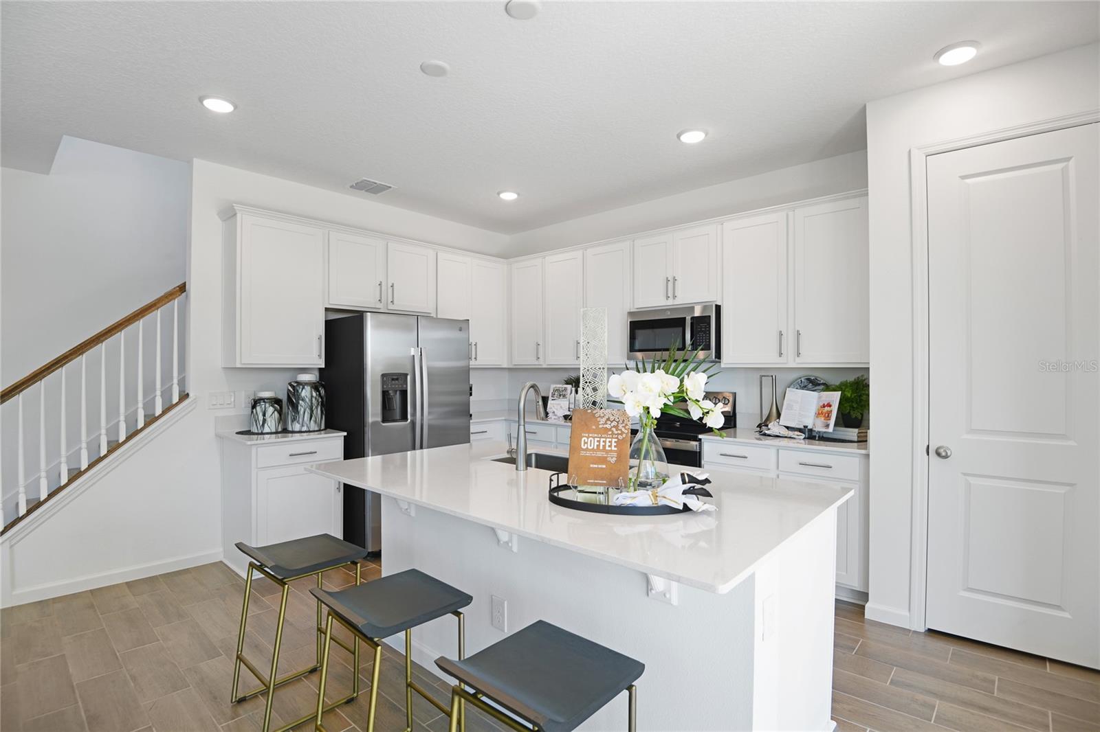 Image 3 of 21 For 1022 Wisteria Way