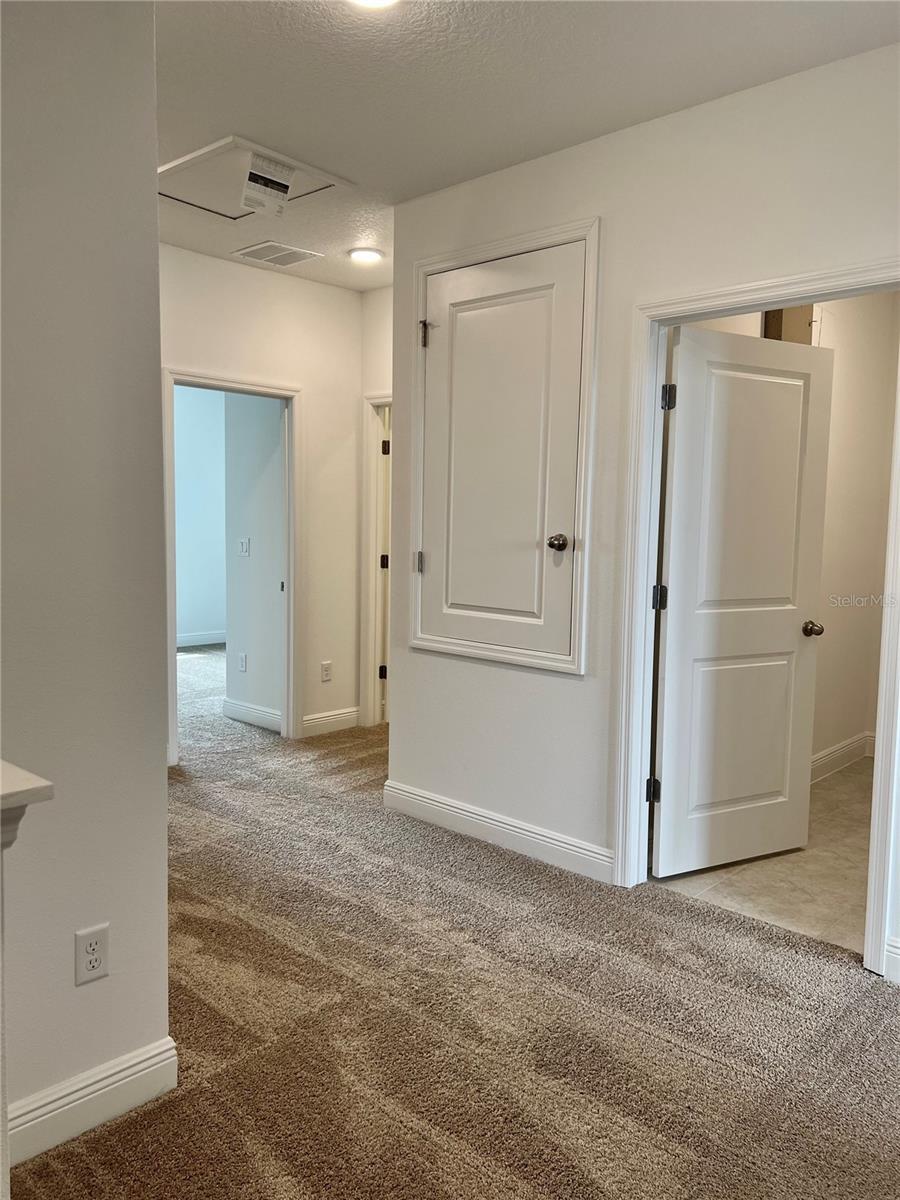Image 8 of 17 For 2949 Voyager Avenue