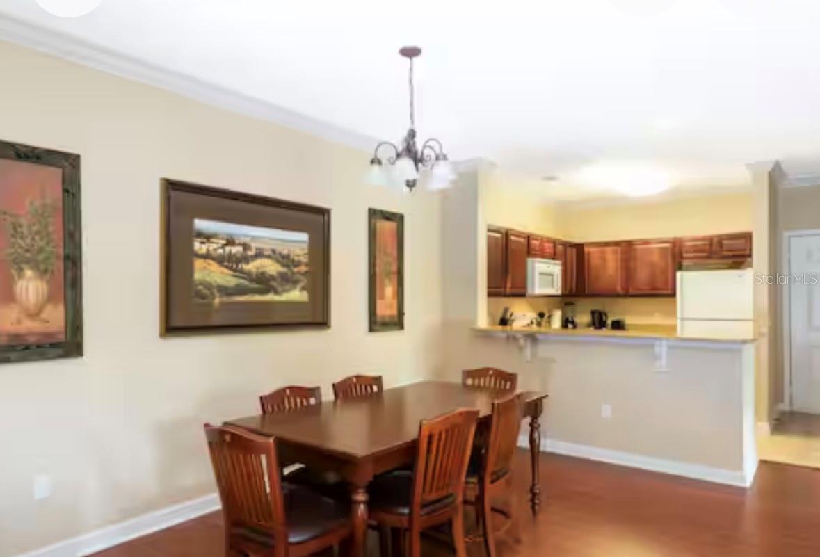 Image 14 of 59 For 1375 Tuscana Lane 1405