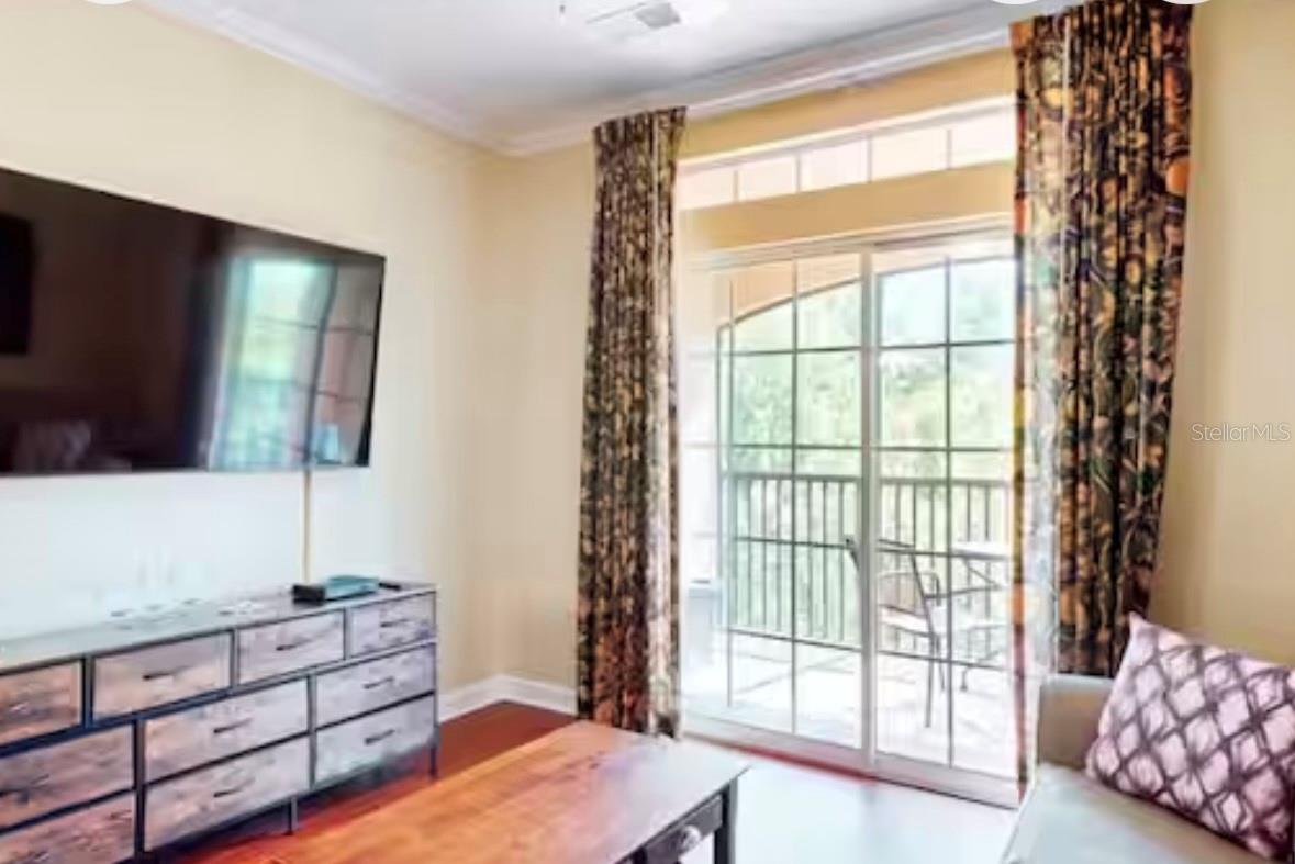 Image 4 of 59 For 1375 Tuscana Lane 1405