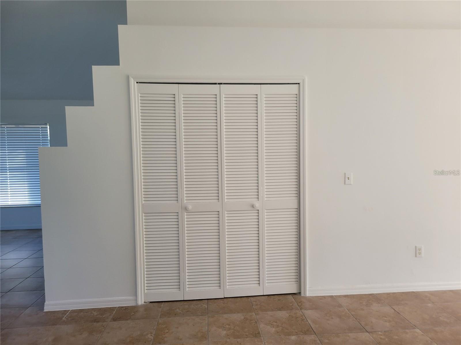 Image 7 of 17 For 2701 Sebastian Court