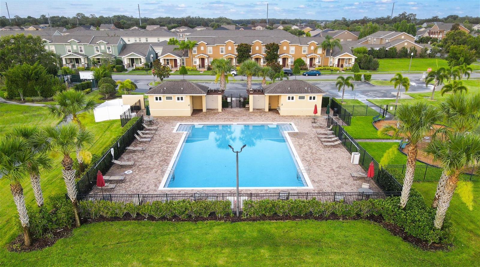 Image 44 of 52 For 4800 Riverwalk Drive