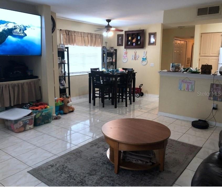 Image 10 of 15 For 13838 Fairway Island Drive 1418