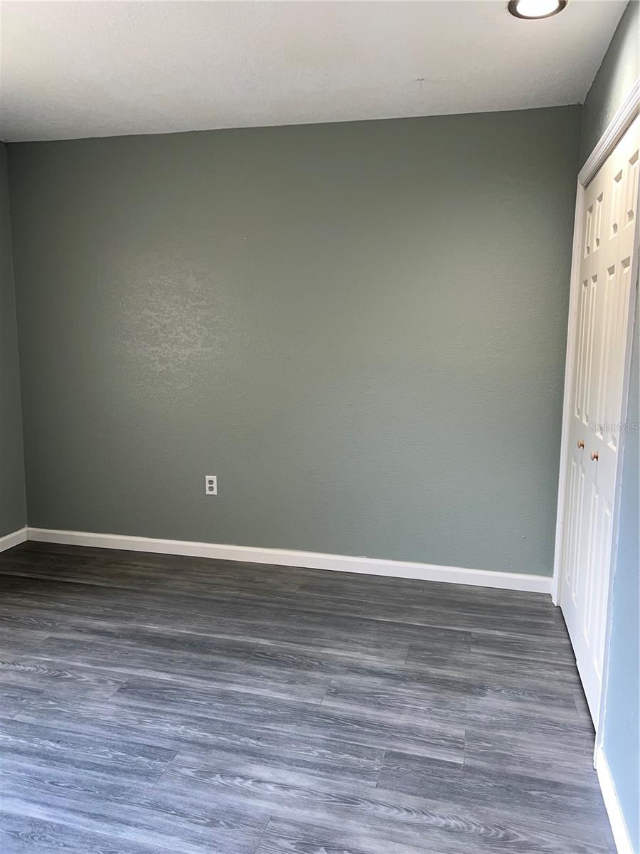 Image 21 of 28 For 5826 Peregrine Avenue F01