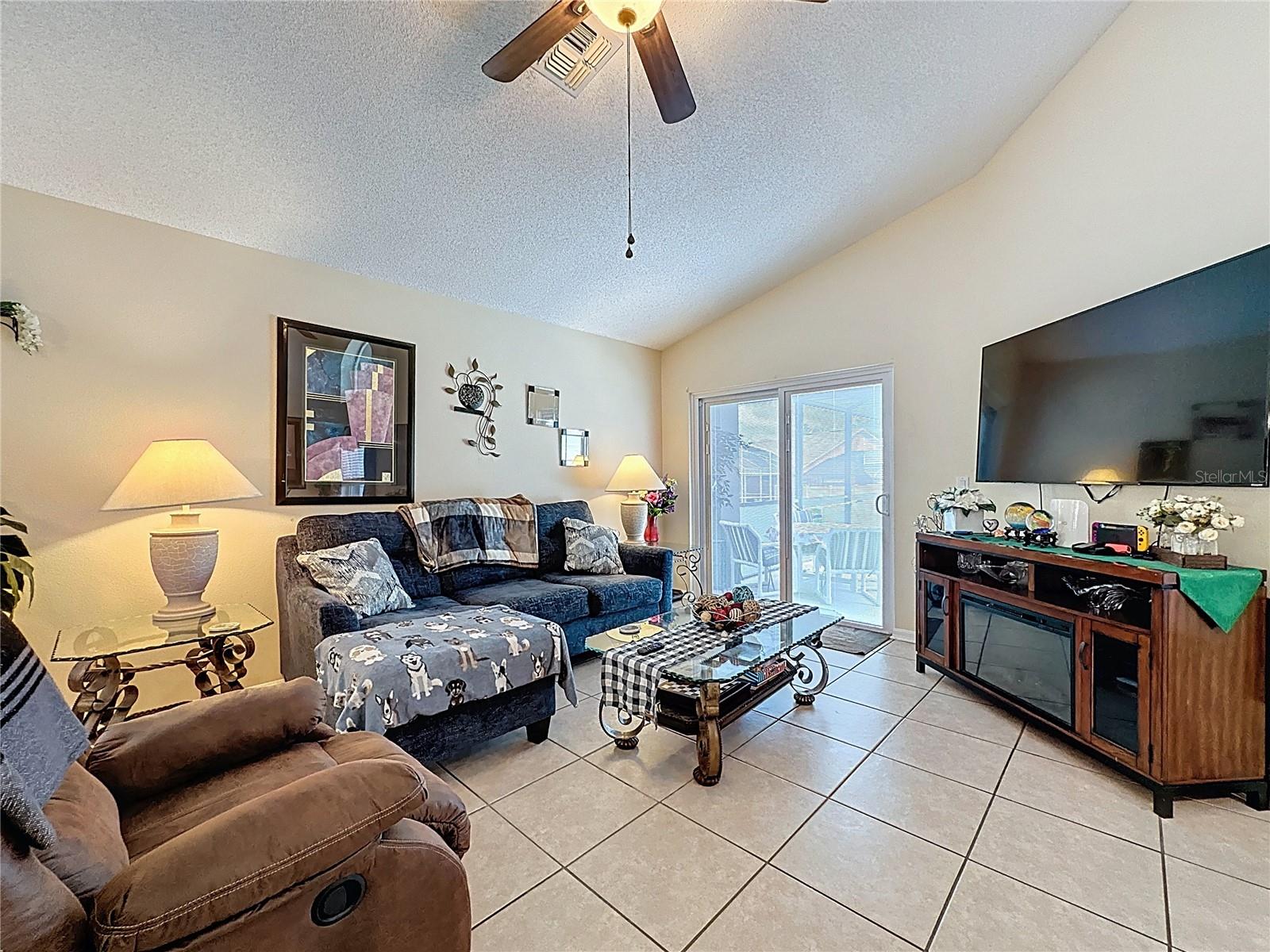 Image 11 of 98 For 1364 Rebecca Drive