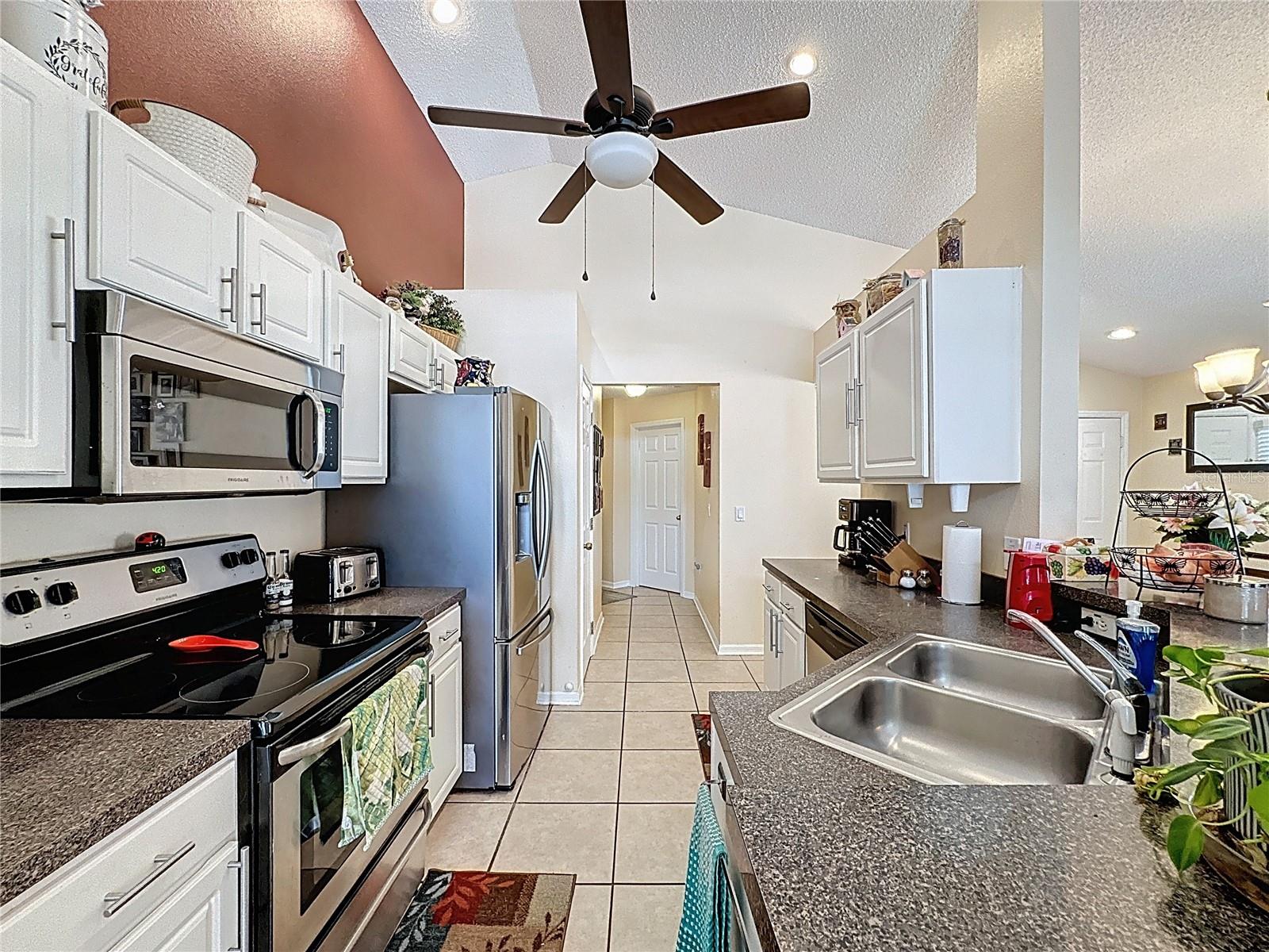 Image 15 of 98 For 1364 Rebecca Drive