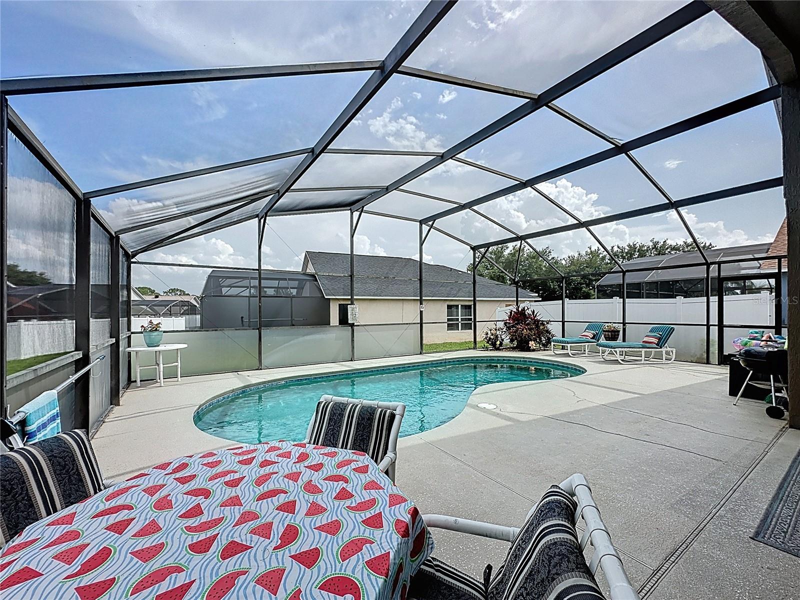 Image 21 of 98 For 1364 Rebecca Drive