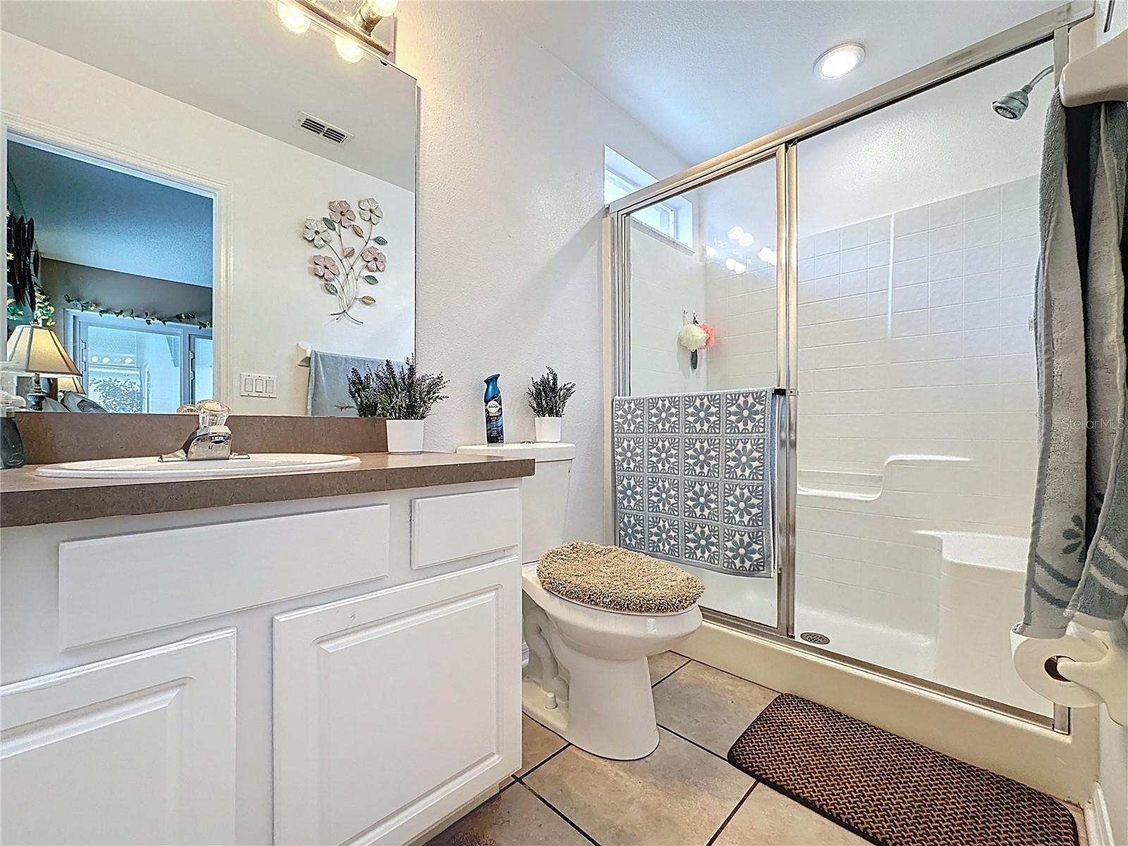 Image 34 of 98 For 1364 Rebecca Drive