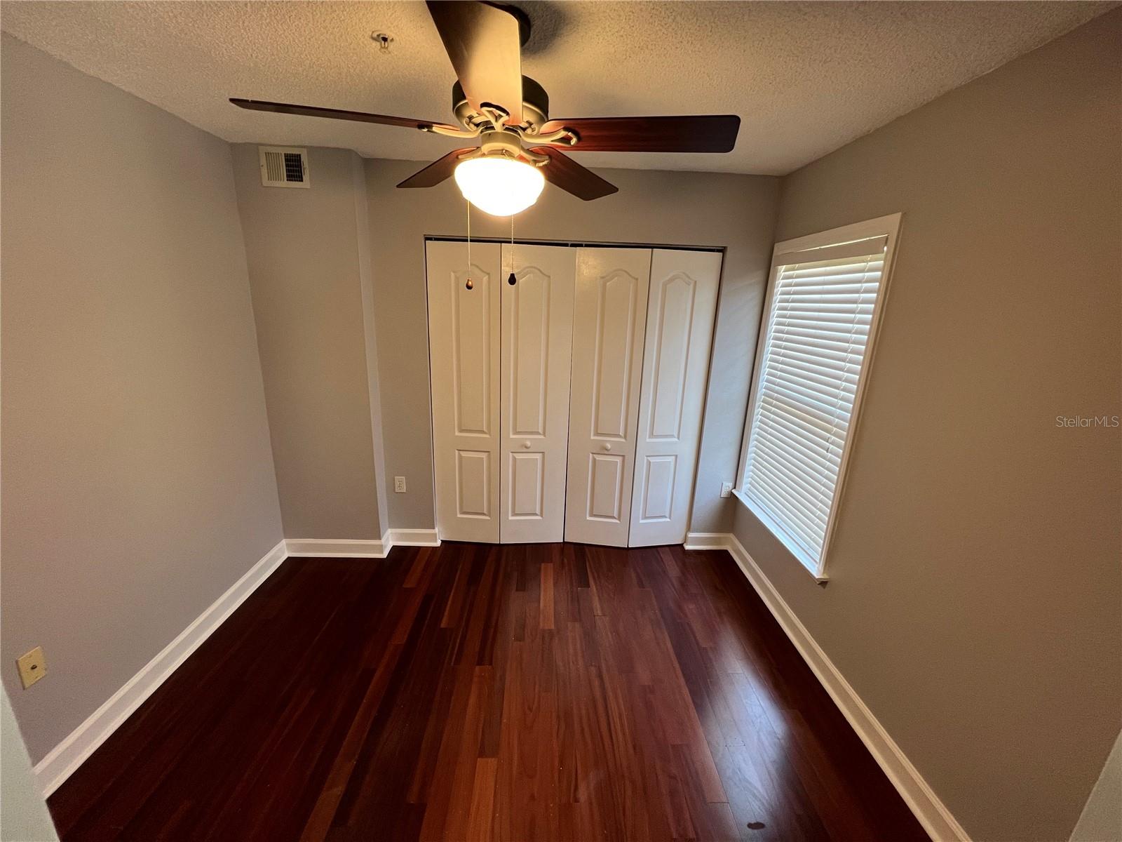 Image 11 of 43 For 2035 Dixie Belle Drive 2035g