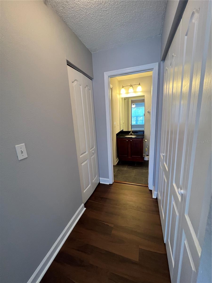 Image 30 of 43 For 2035 Dixie Belle Drive 2035g