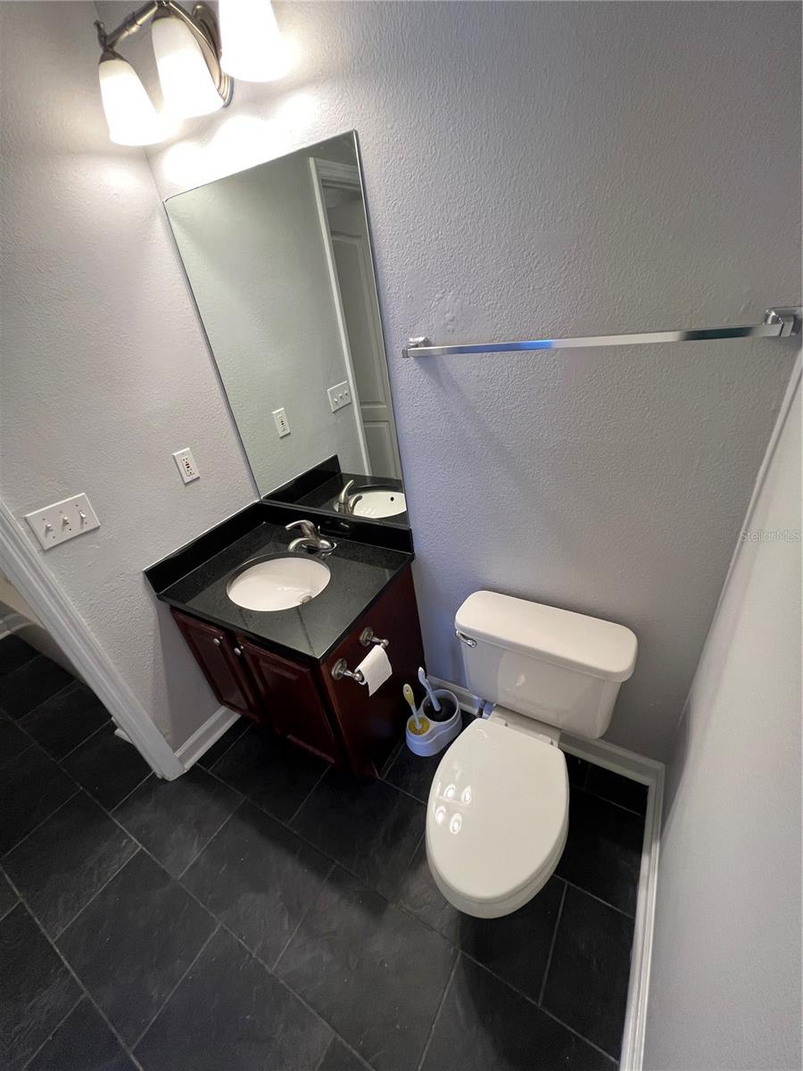 Image 36 of 43 For 2035 Dixie Belle Drive 2035g