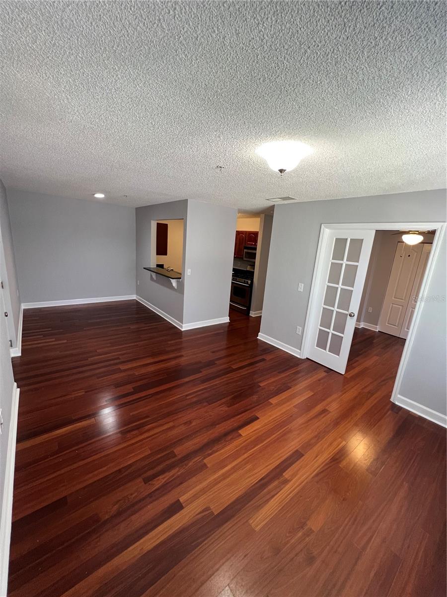 Image 9 of 43 For 2035 Dixie Belle Drive 2035g
