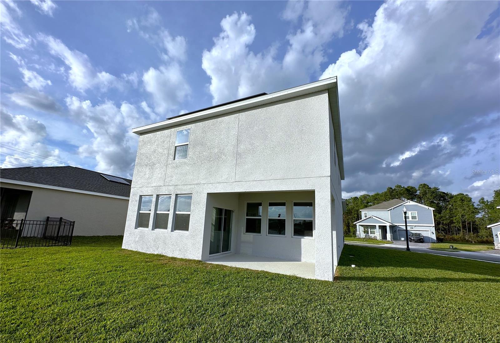 Image 11 of 36 For 2935 Camden Way