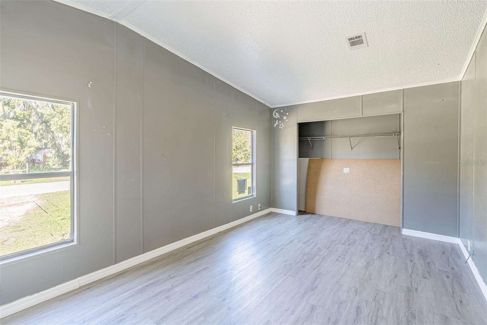 Image 15 of 33 For 4960 Tuscaroa Avenue