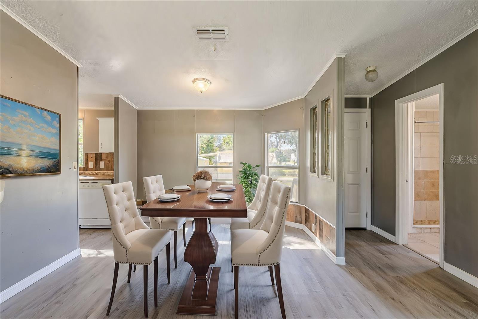 Image 3 of 33 For 4960 Tuscaroa Avenue