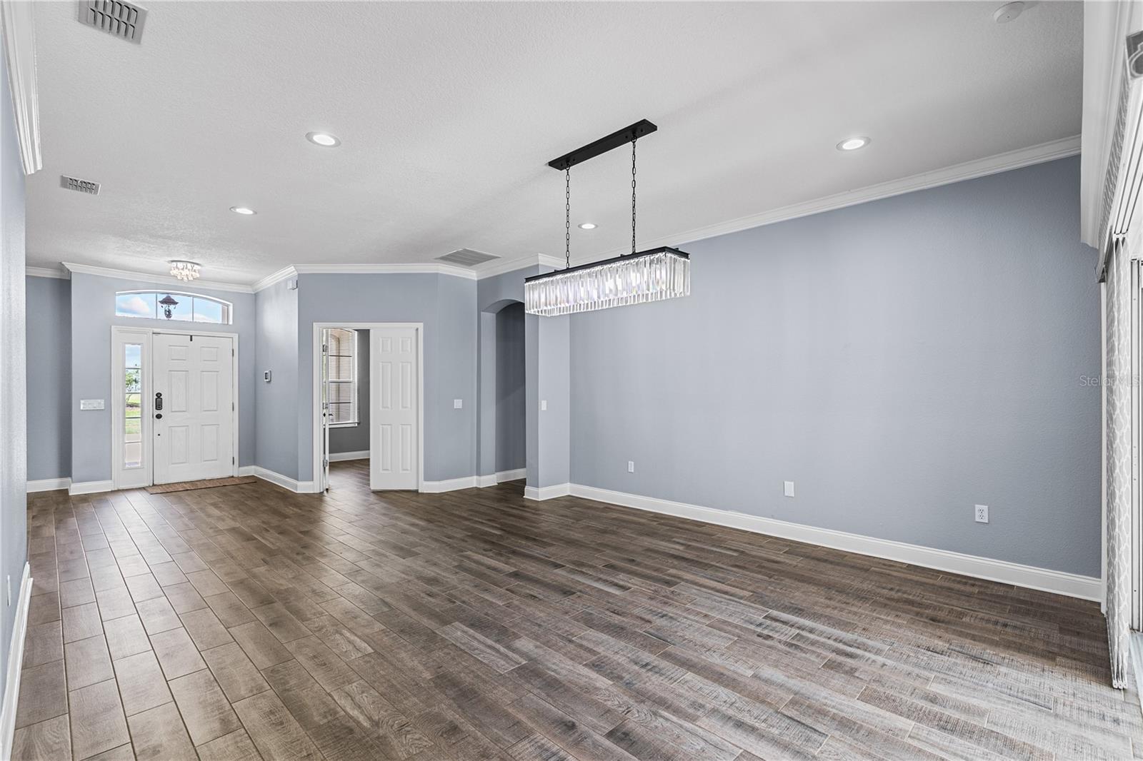 Image 20 of 47 For 3427 Harborside Court