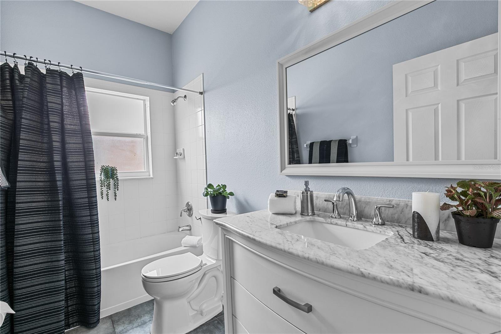 Image 31 of 47 For 3427 Harborside Court