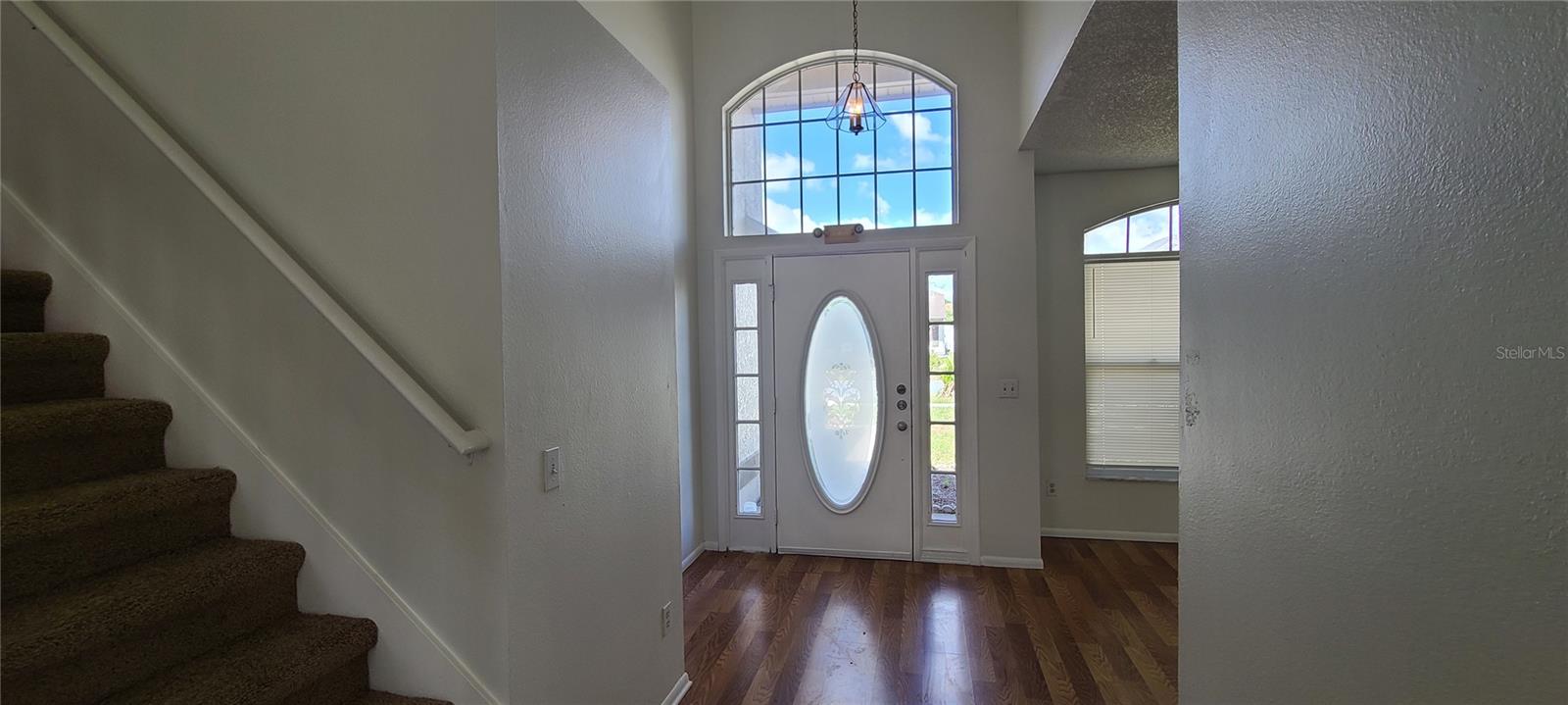 Image 7 of 33 For 2916 Pembridge Street