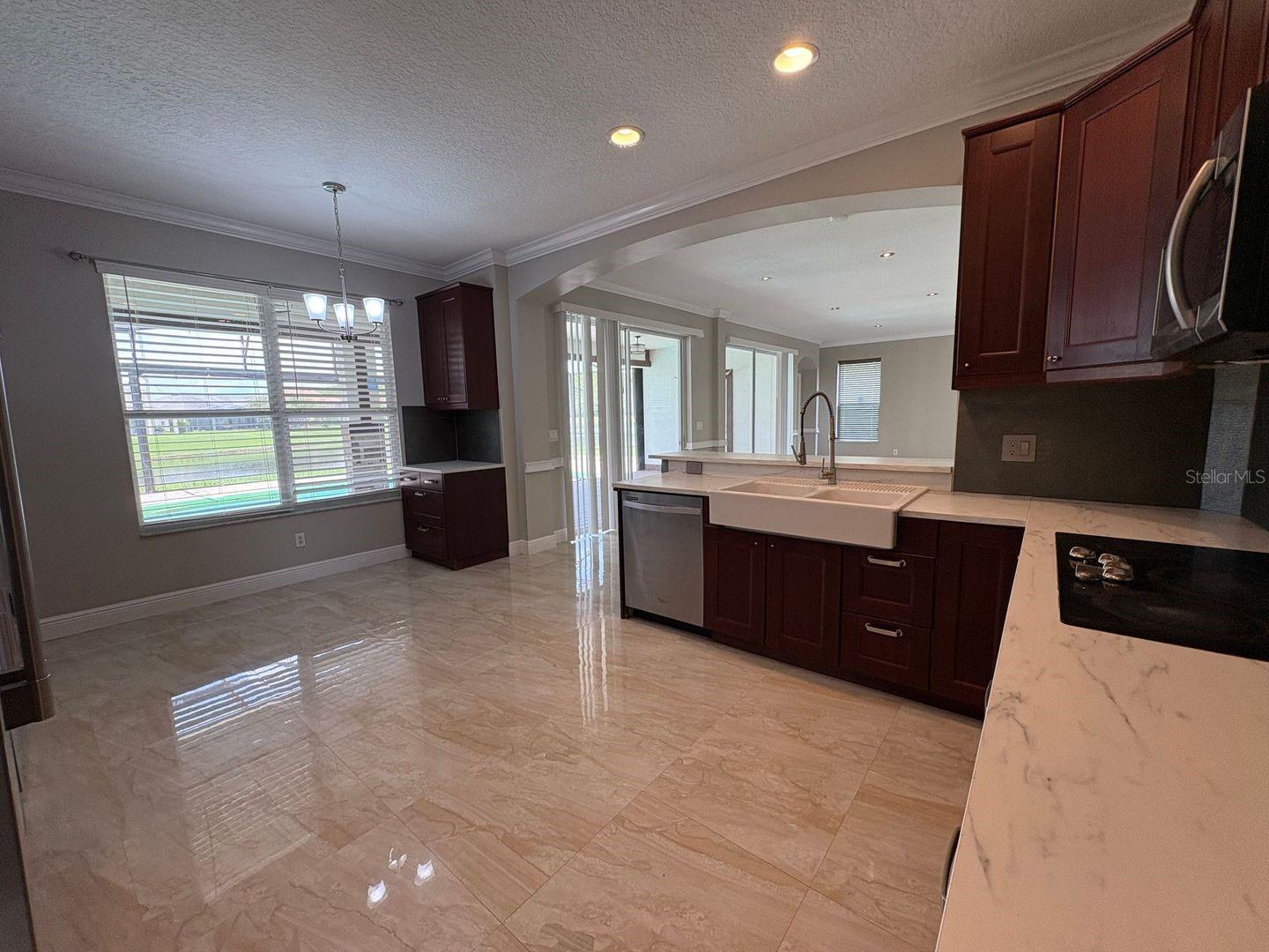 Image 21 of 49 For 2516 Chapala Drive