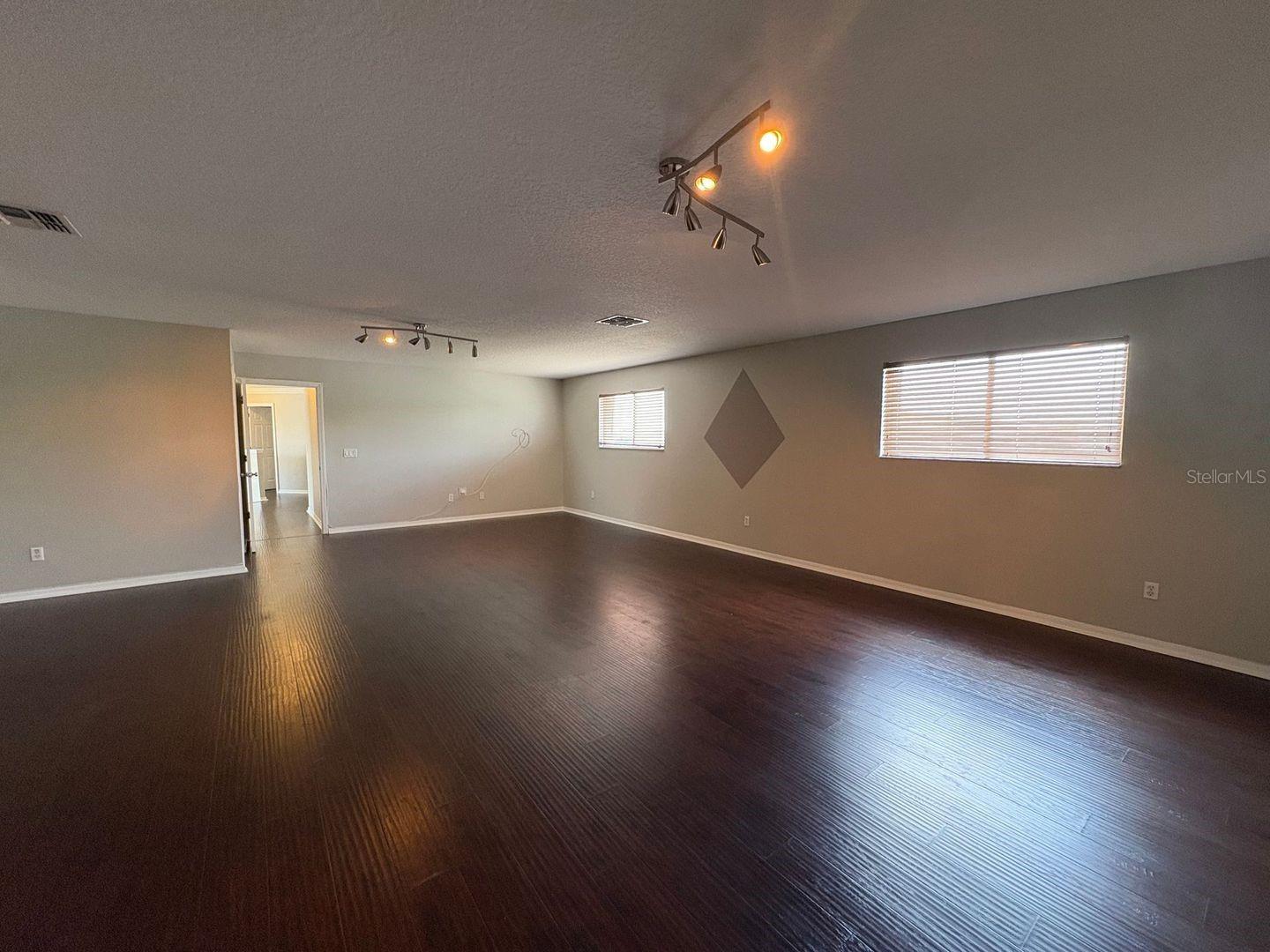 Image 24 of 49 For 2516 Chapala Drive