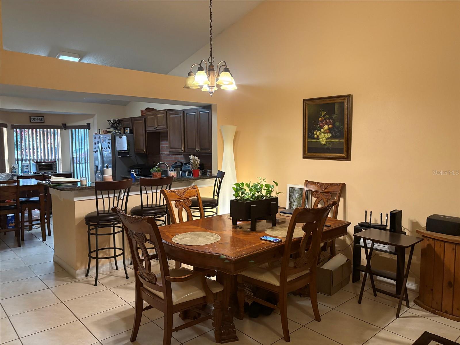 Listing photo id 8 for 1164 Jade East Lane