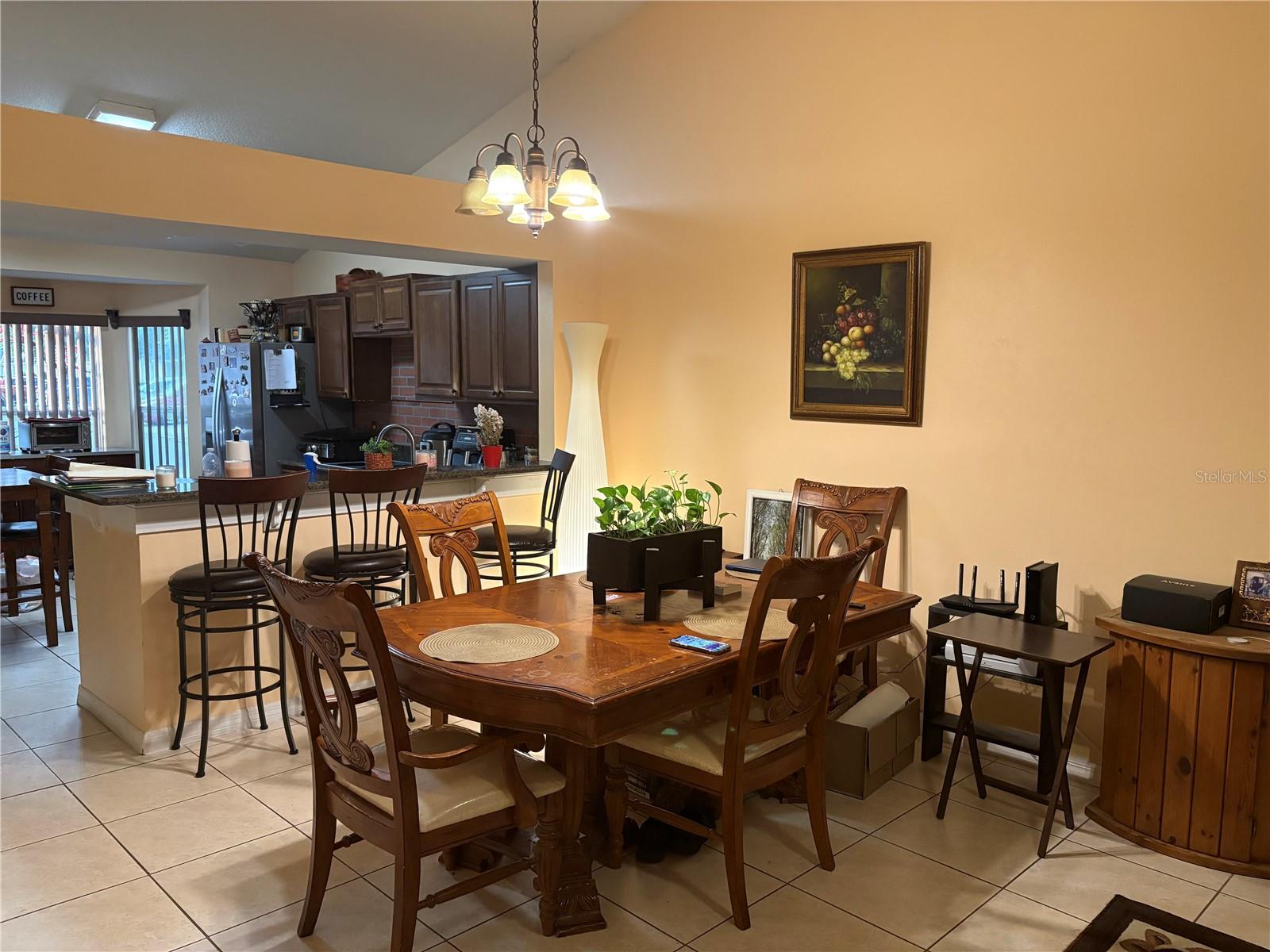 Listing photo id 7 for 1164 Jade East Lane