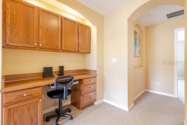 Image 15 of 21 For 3041 Ashland Lane S