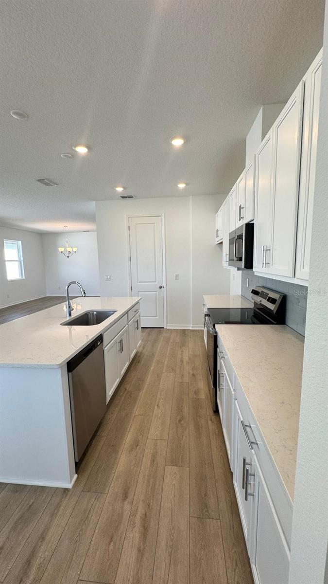Image 4 of 18 For 5746 Cattle Ranch Dr