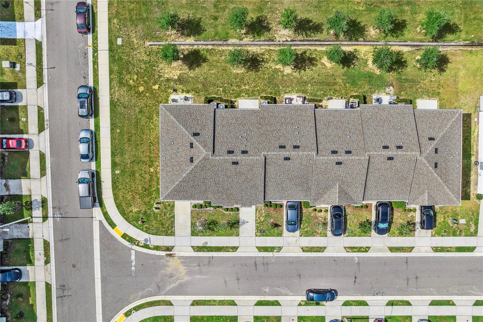 Image 31 of 36 For 955 Grandin Street