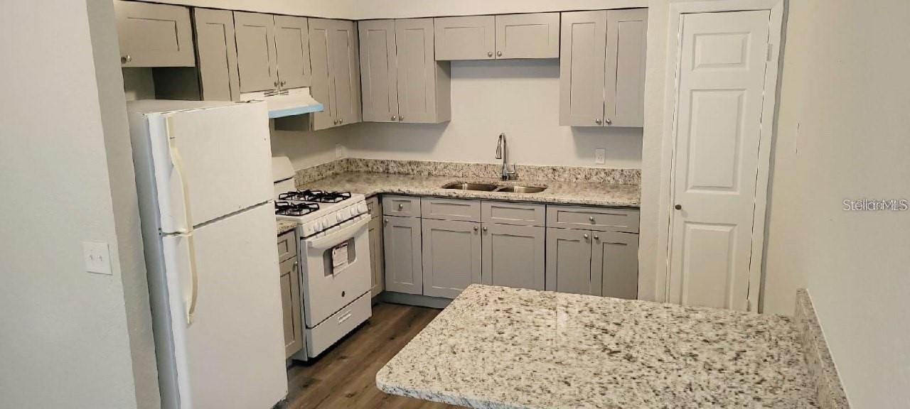 Image 3 of 8 For 3118 Harmon Lane 3118