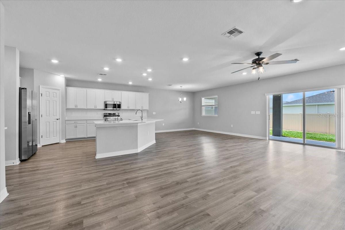 Image 8 of 56 For 3926 Palazzo Place