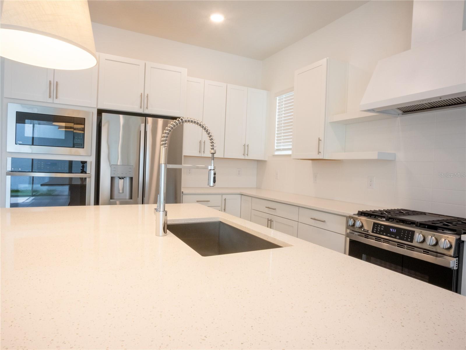Image 14 of 35 For 12506 Westhaven Oak Drive