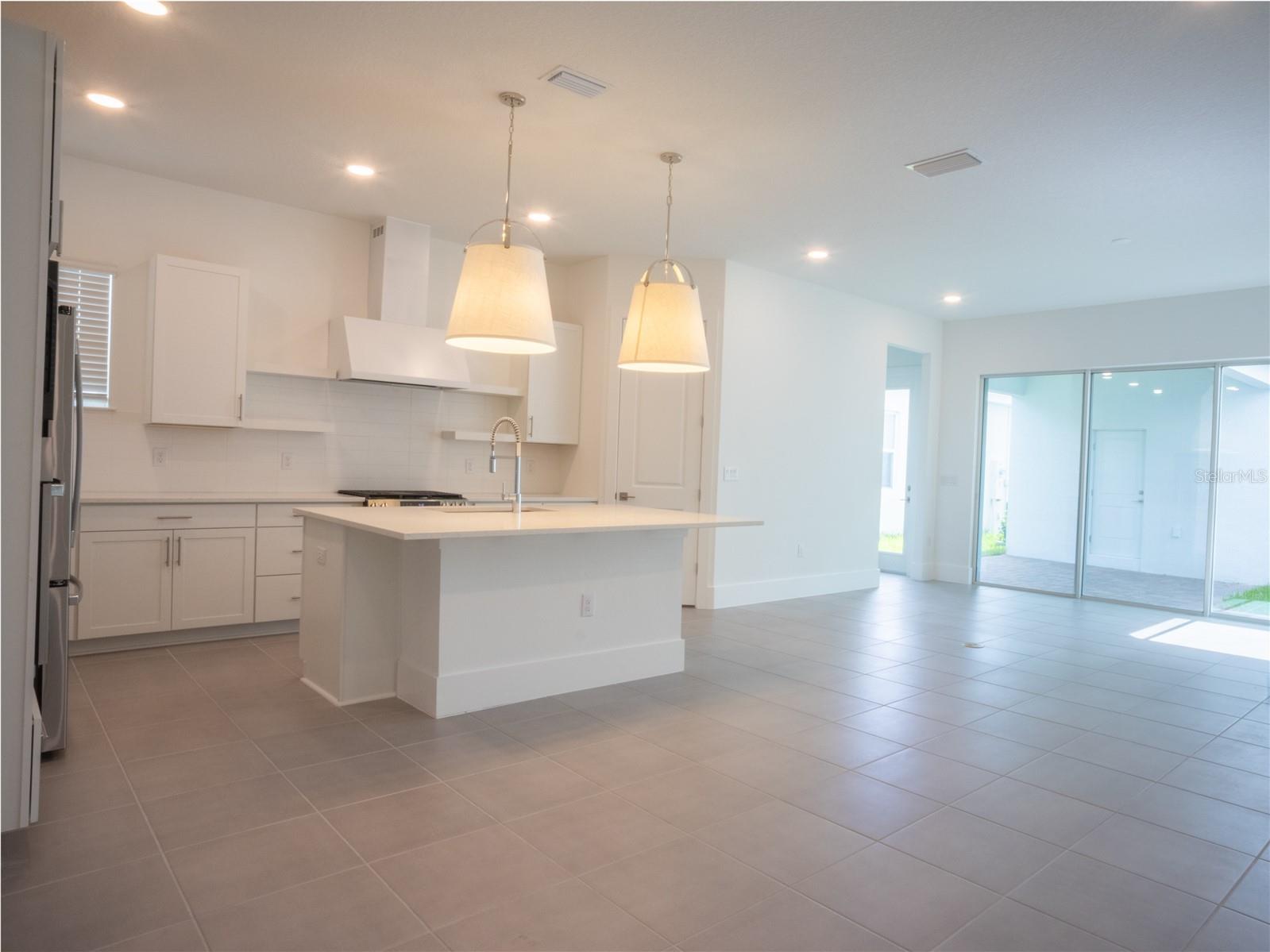 Image 18 of 35 For 12506 Westhaven Oak Drive