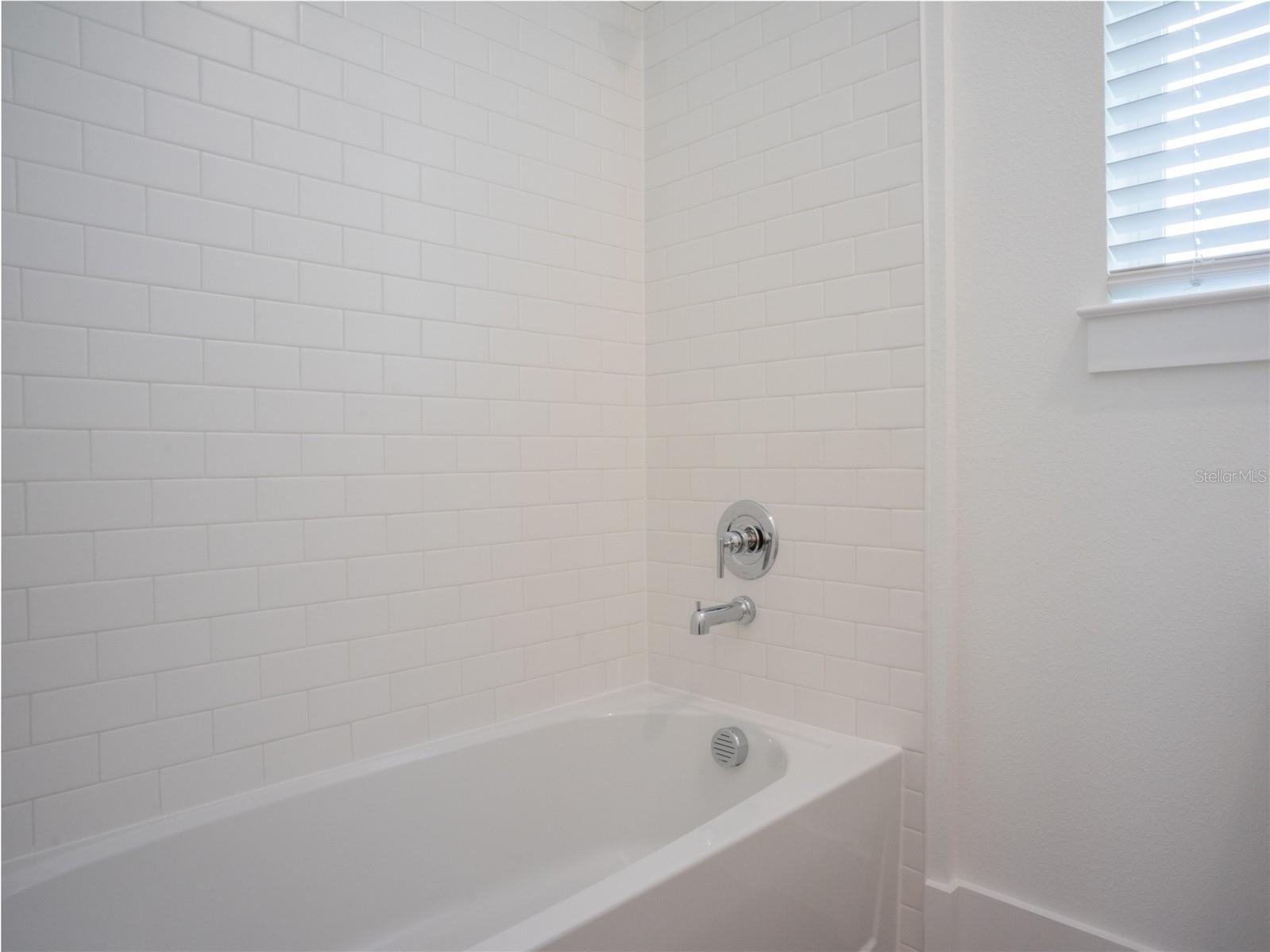 Image 4 of 35 For 12506 Westhaven Oak Drive