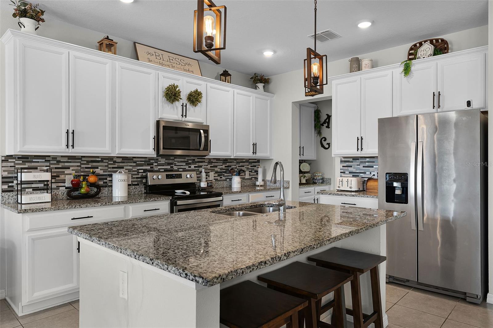 Image 18 of 91 For 3420 Middlebrook Place