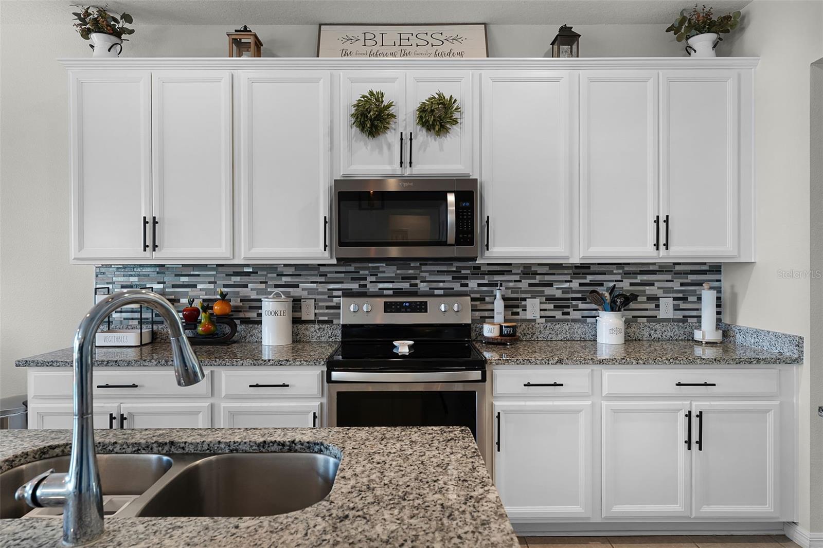 Image 19 of 91 For 3420 Middlebrook Place