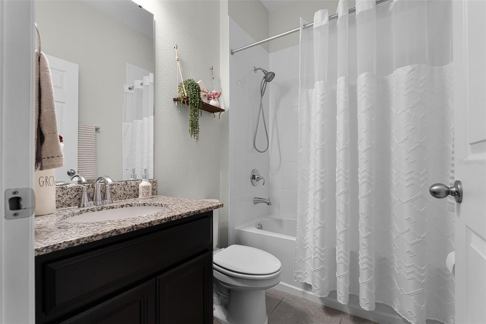Image 42 of 91 For 3420 Middlebrook Place