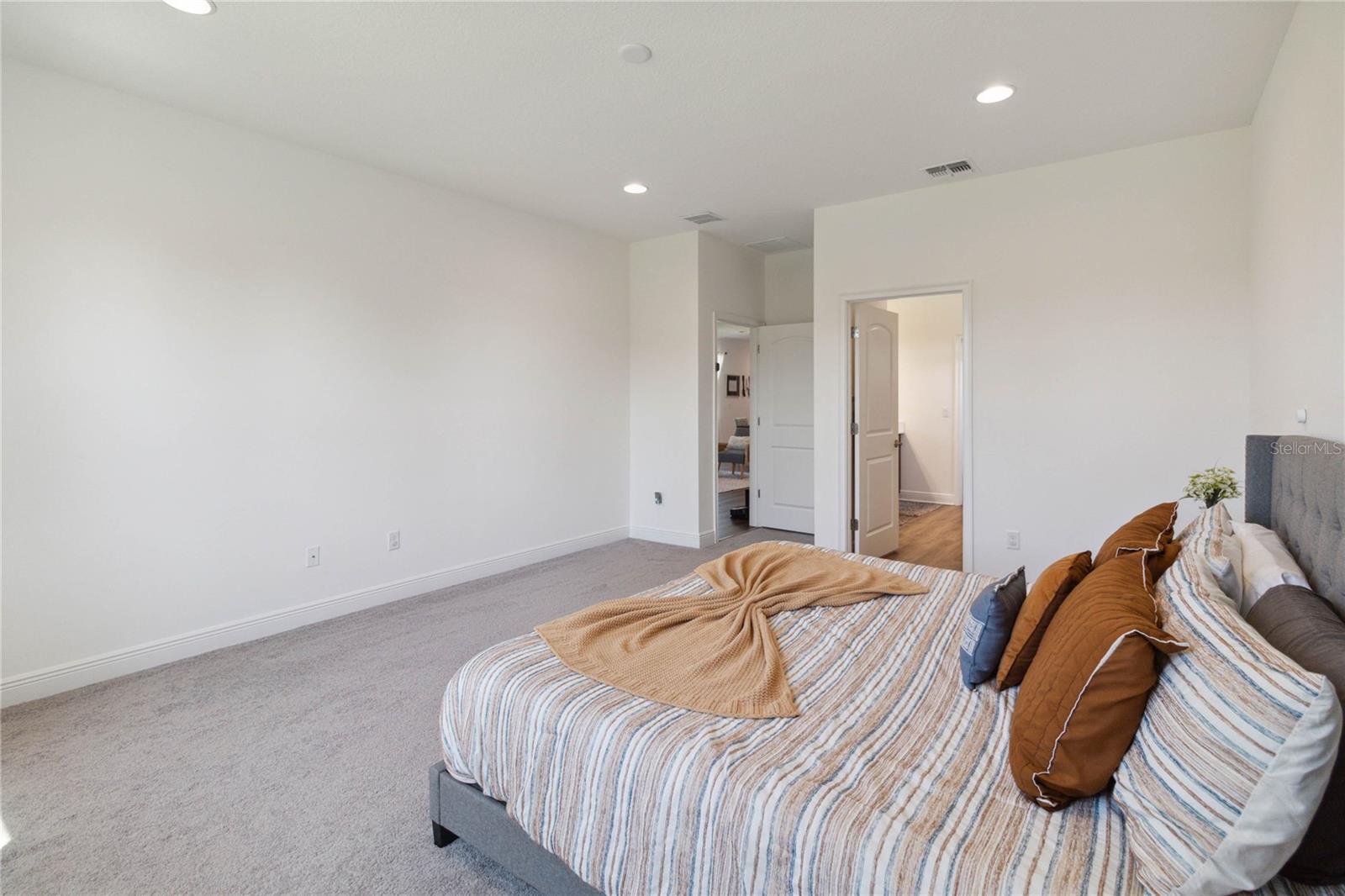 Image 24 of 50 For 3224 Oxbow Court