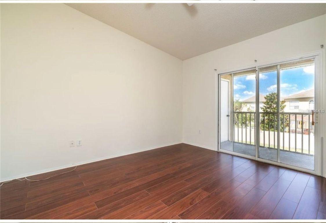 Image 12 of 16 For 13301 Fairway Glen Drive 204