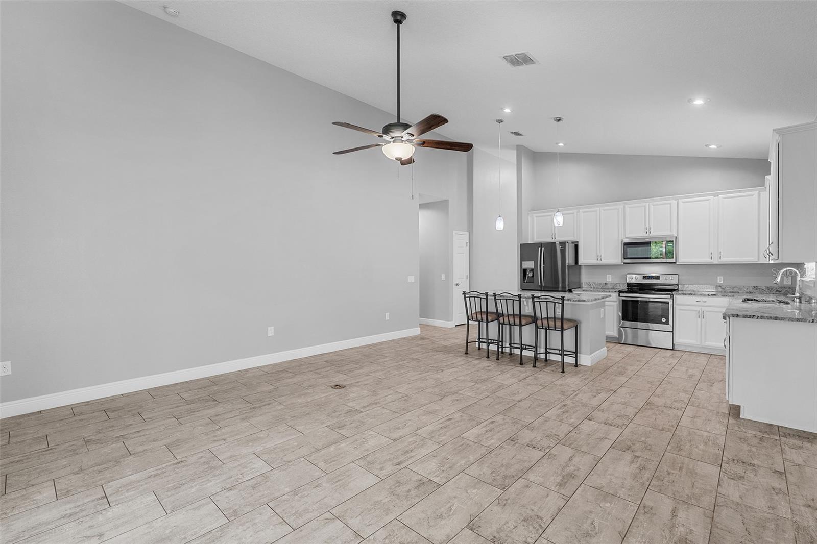 Image 14 of 85 For 3424 Middlebrook Pl